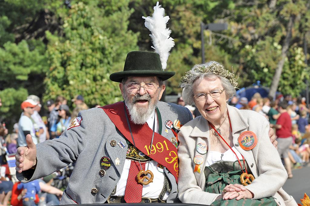 Competition entry: A Feather in Your Hat