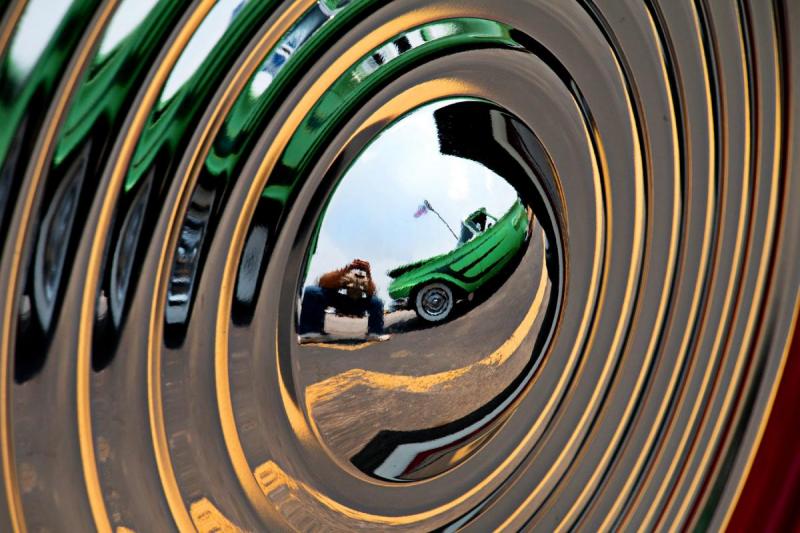 Competition entry: Hubcap Reflection