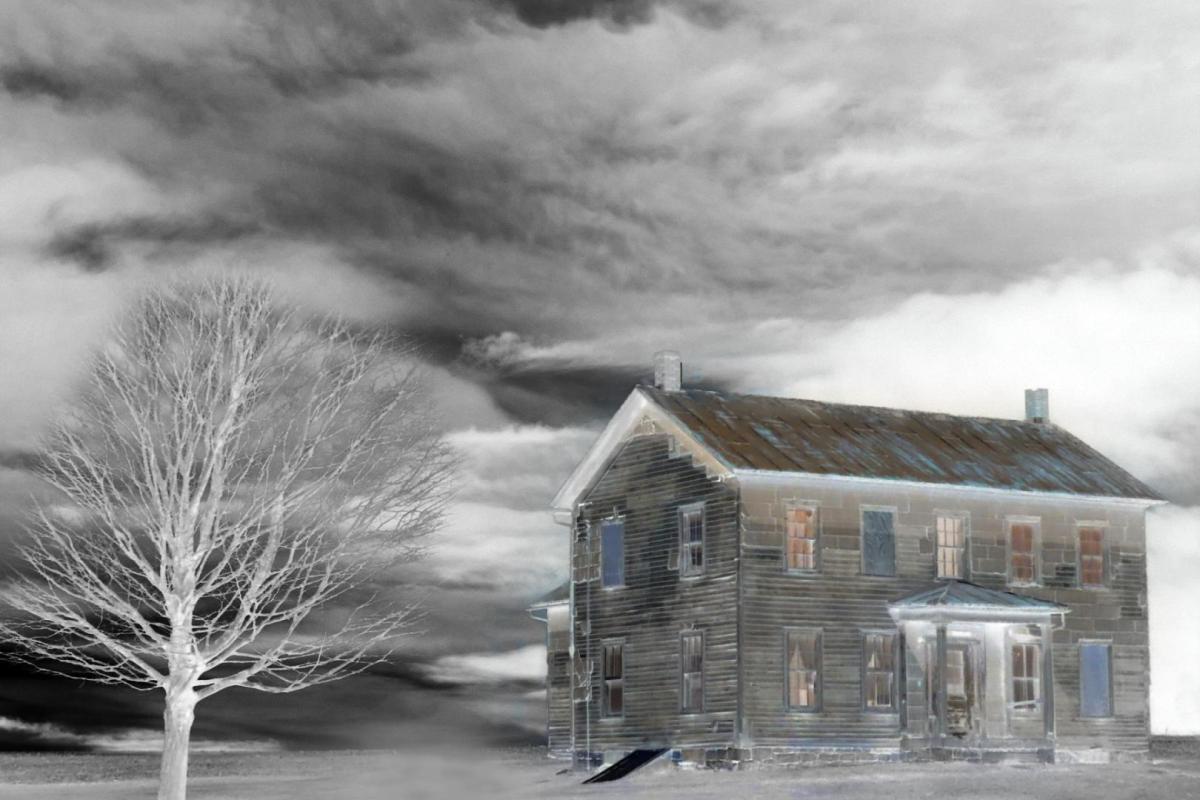 Competition entry: Spooks in the night