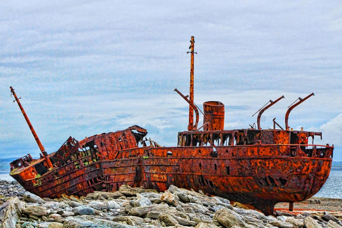 Competition entry: Shipwreck on Aran Island