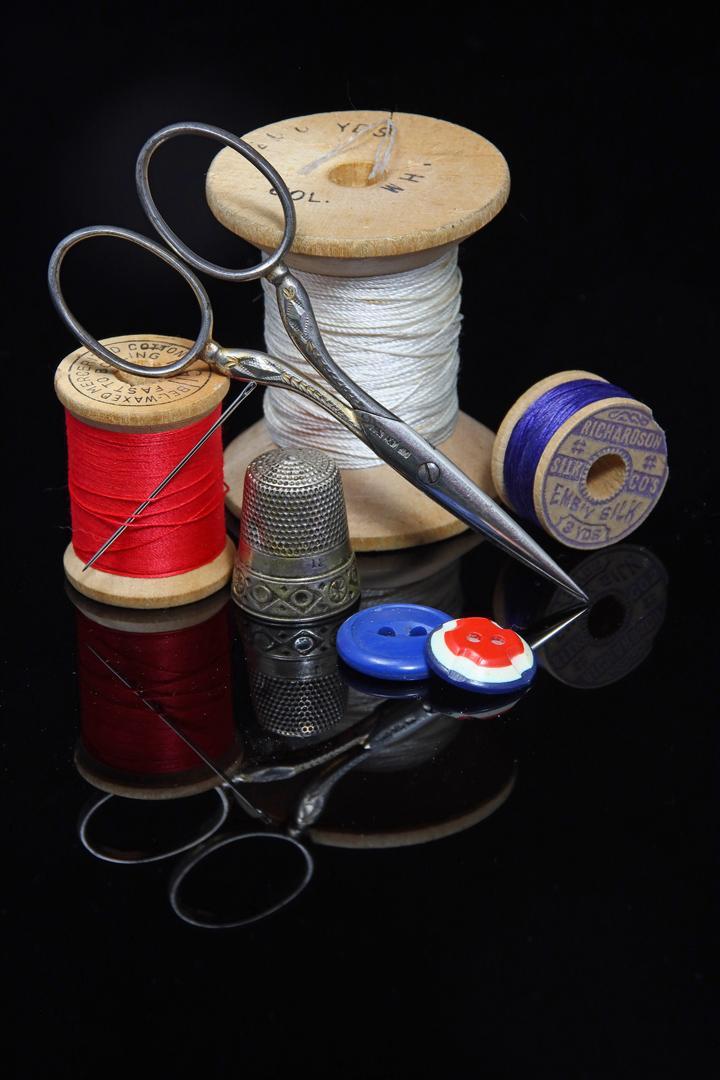 Competition entry: Thread and Thimble
